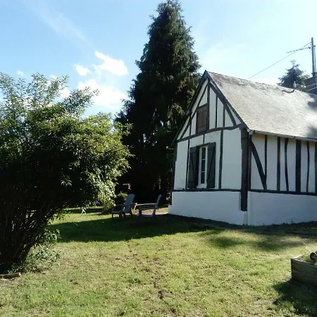 펜션 La Petite Maison Normande Ticheville